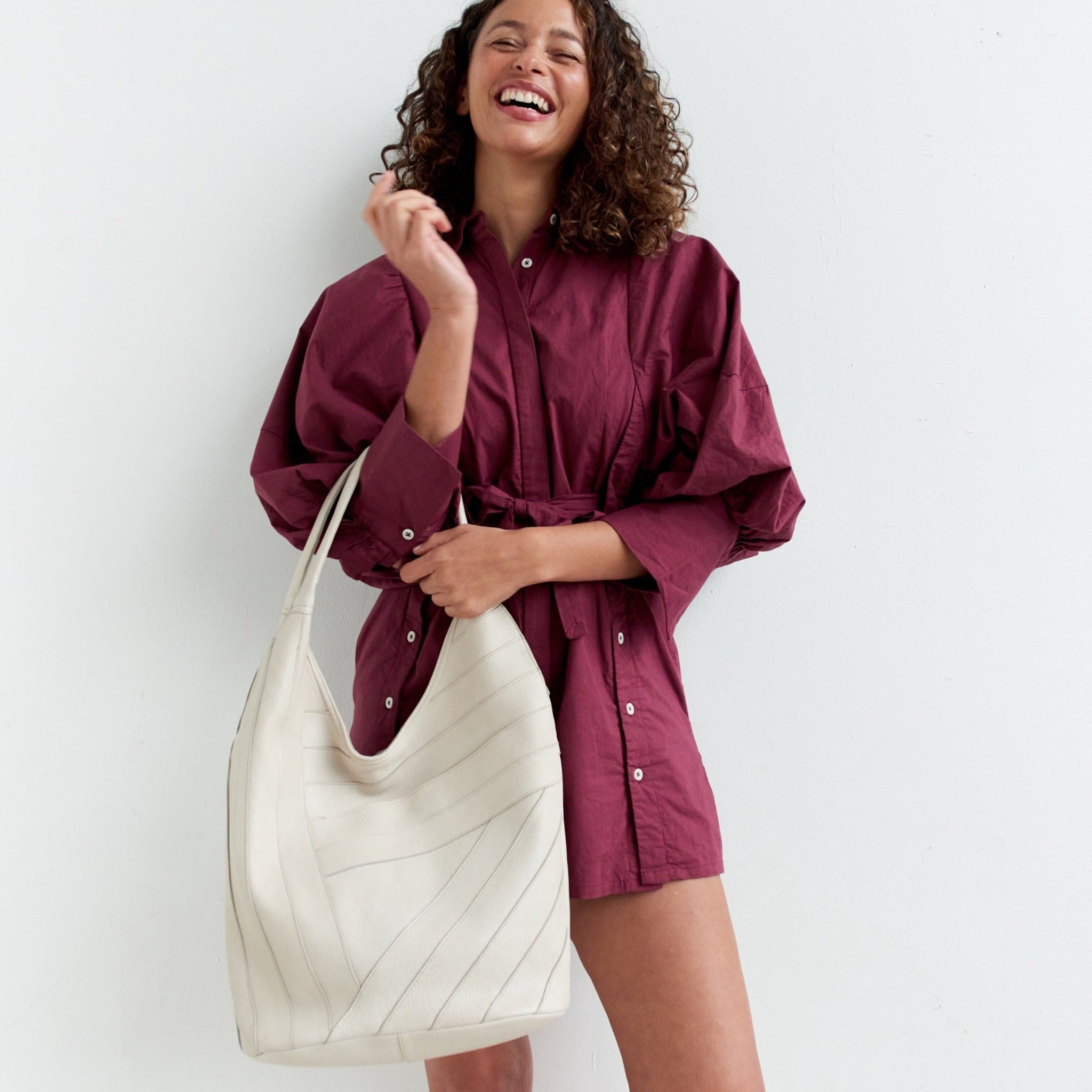 Kiki Leather Shoulderbag