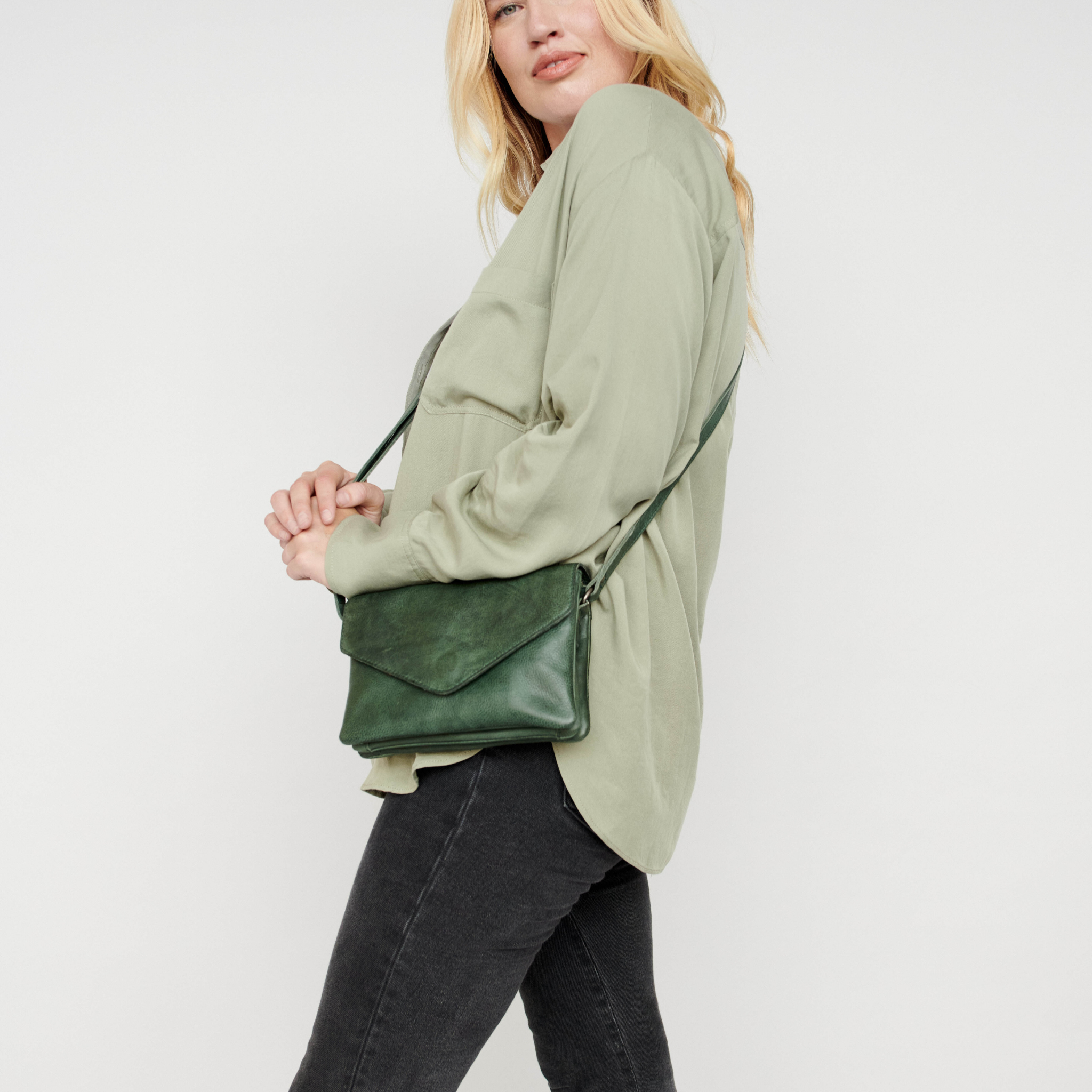 Harbor Leather Crossbody