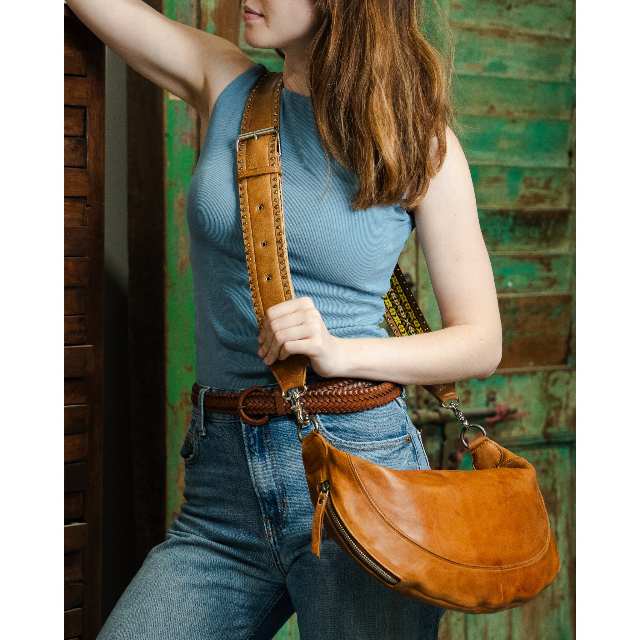 Gibson Reversible Leather Shoulder Strap