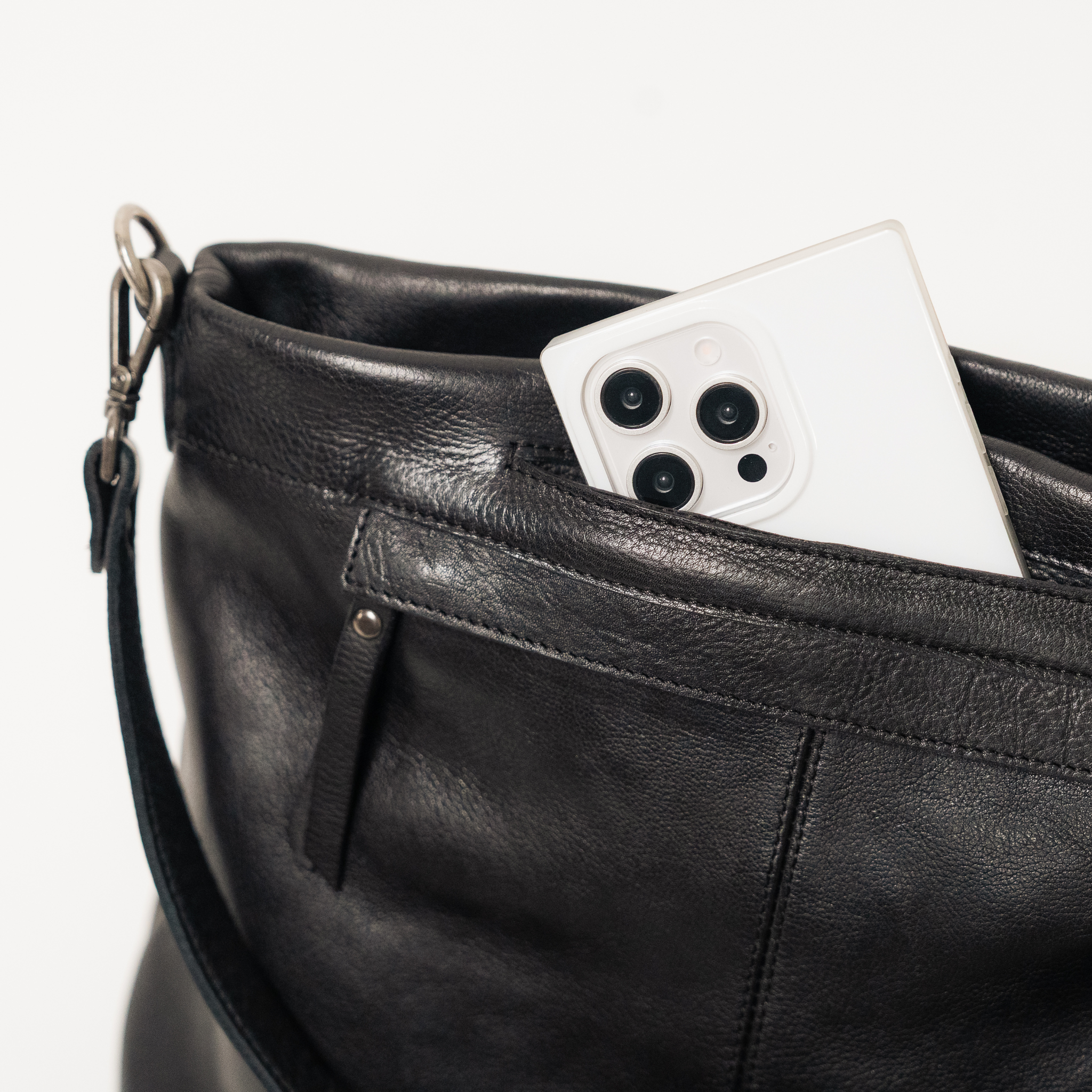 Gretchen Leather Crossbody / Shoulder Bag