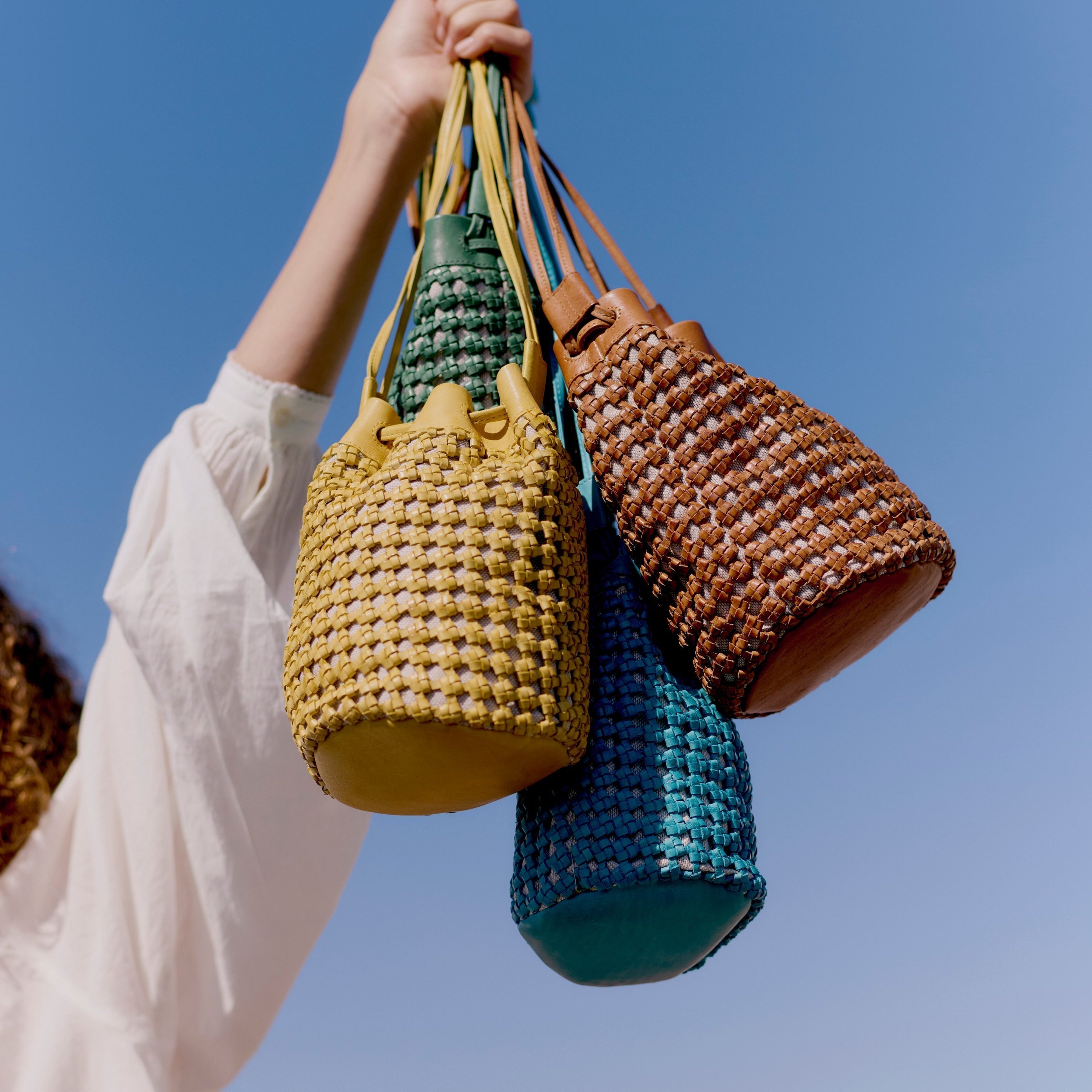 Dune Leather Crossbody