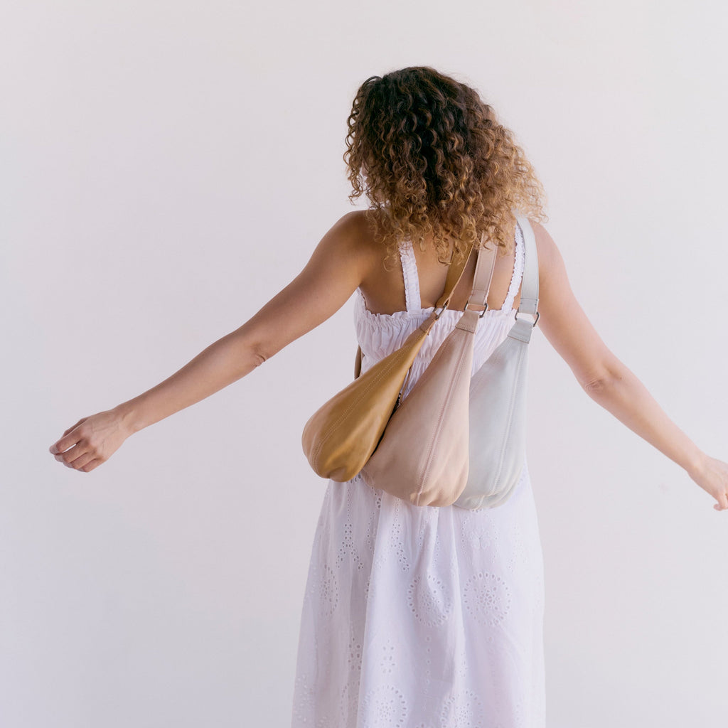 Leather Hippie Sling (Sm)