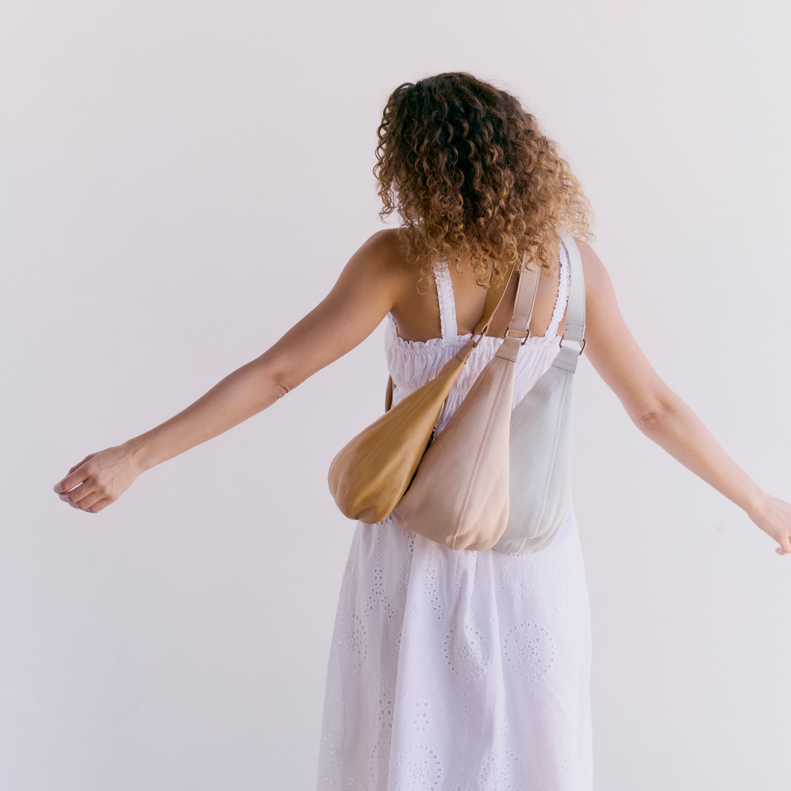 Leather Hippie Sling (Sm)