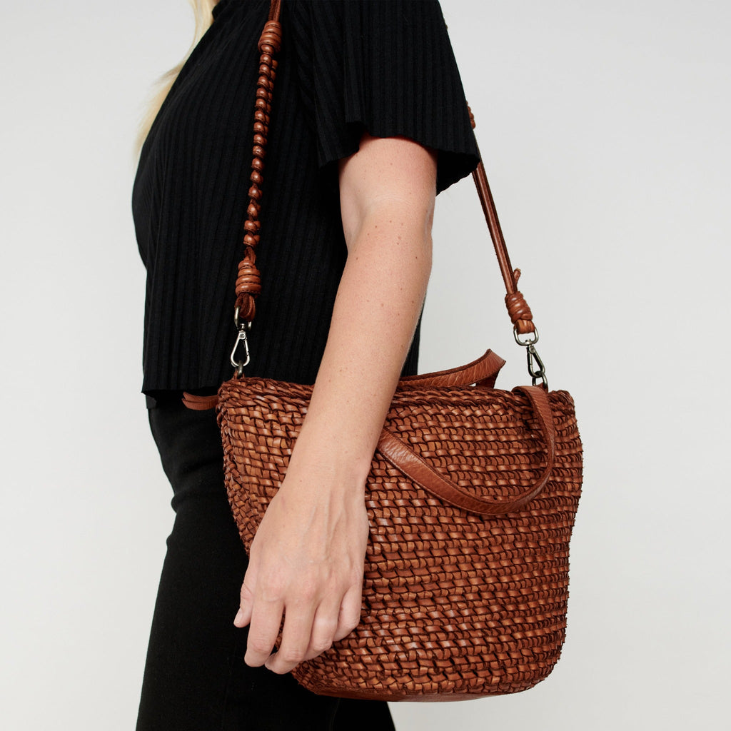 Neela Crossbody