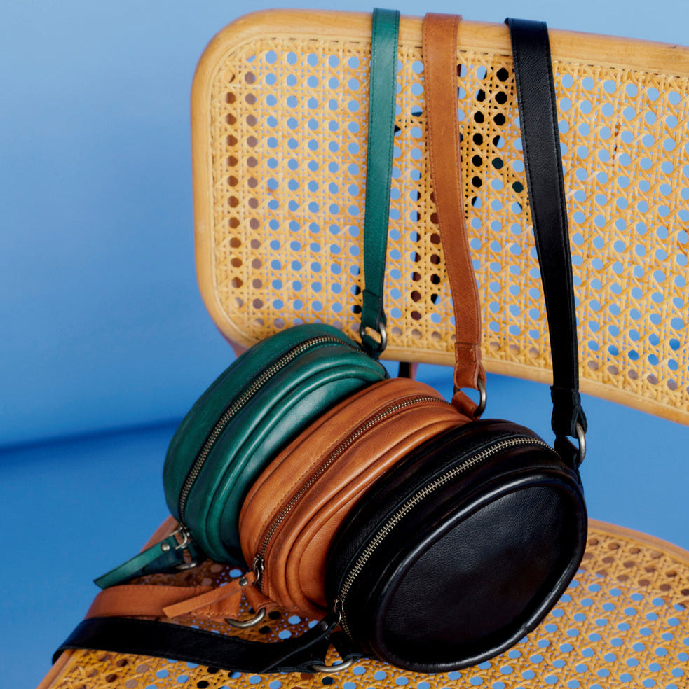 Mundo Leather Crossbody Bag